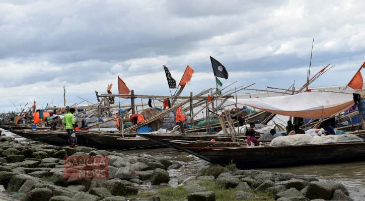 পদ্মা-মেঘনায় দুই মাস মাছ ধরা নিষিদ্ধ