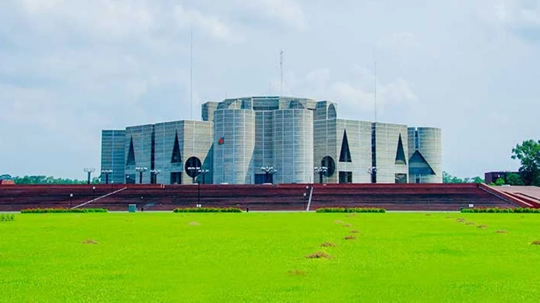 সংরক্ষিত নারী আসনে আওয়ামী লীগের মনোনয়ন ফরম সংগ্রহ শুরু