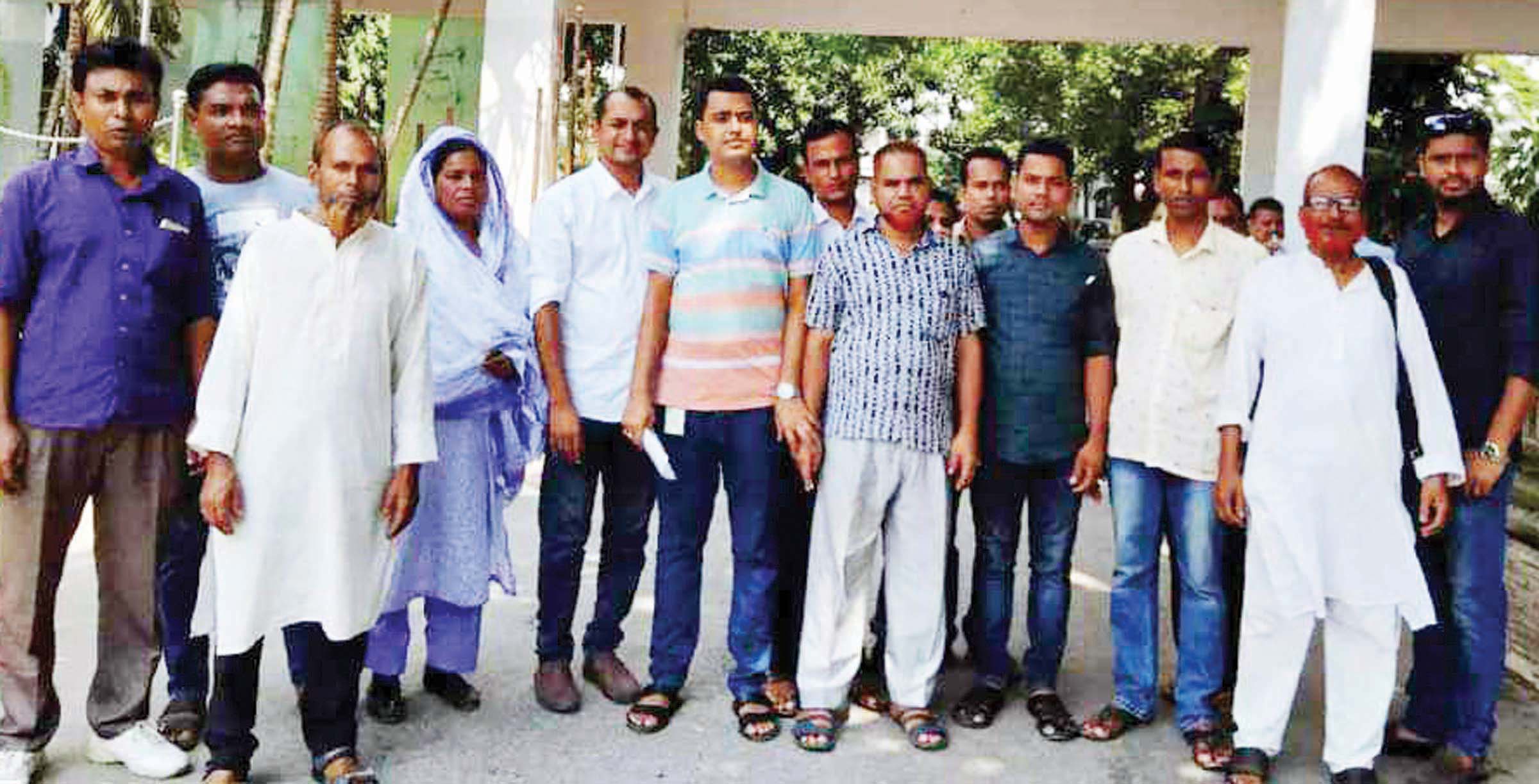 উপজেলা পরিষদে কর্মরত মালীদের স্থায়ীকরণের দাবি