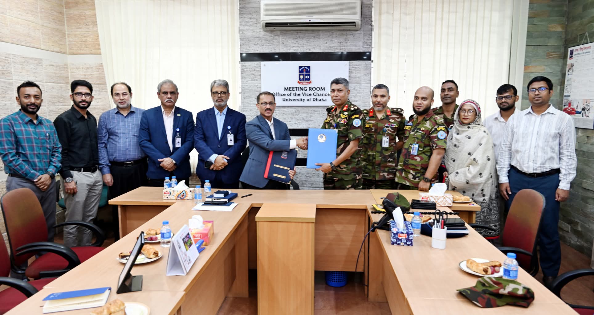 শান্তিরক্ষা, গবেষণা ও প্রশিক্ষণে ঢাবি ও বিপসটের চুক্তিস্বাক্ষর